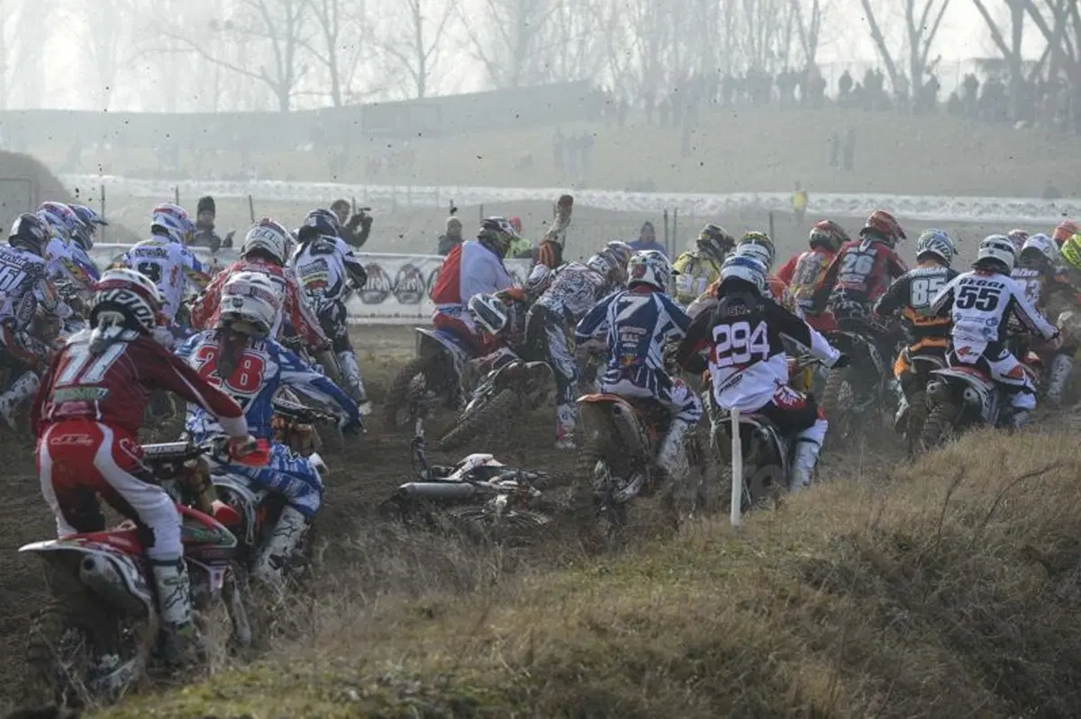 Le foto degli incidenti allo Starcross (30)