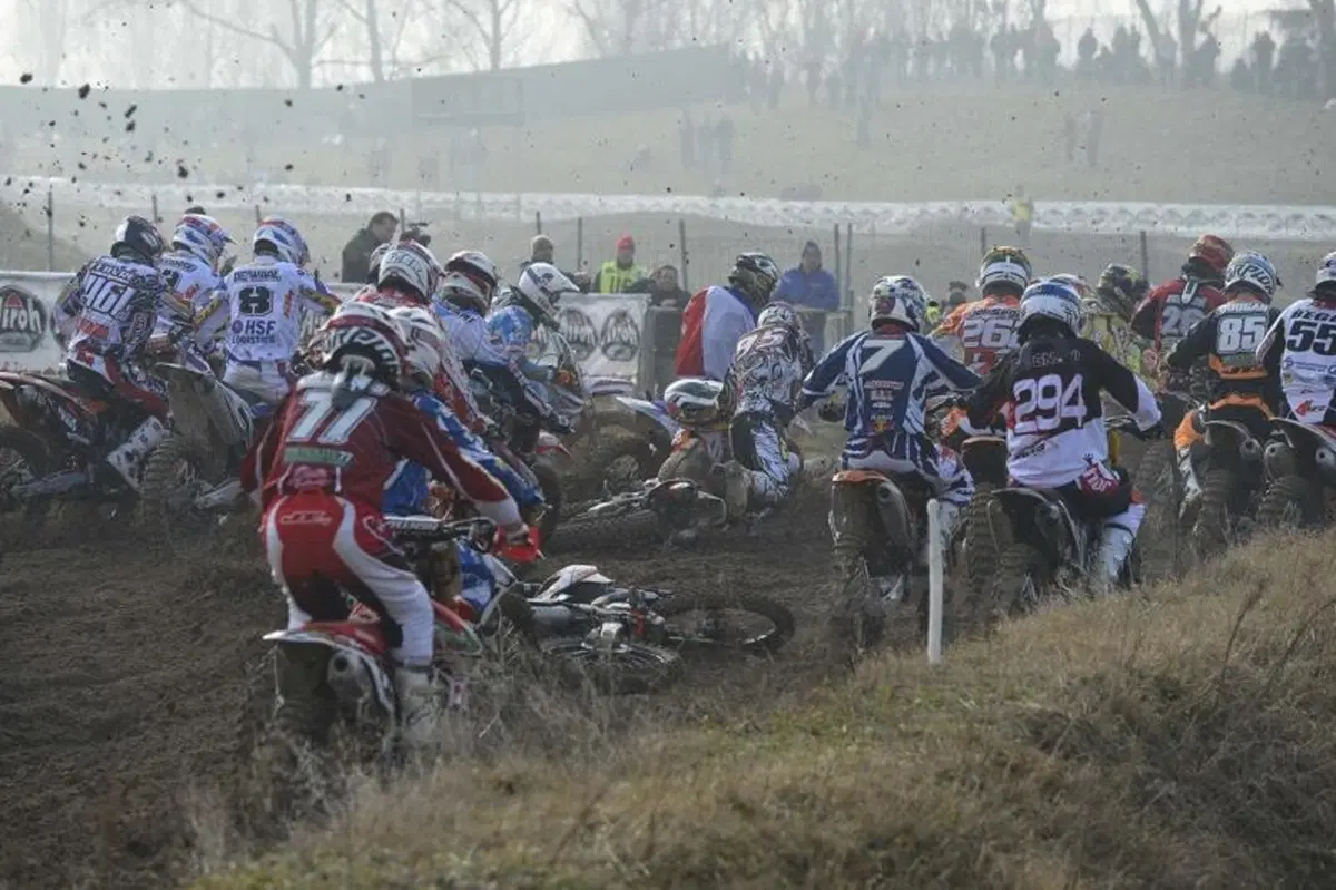 Le foto degli incidenti allo Starcross (32)