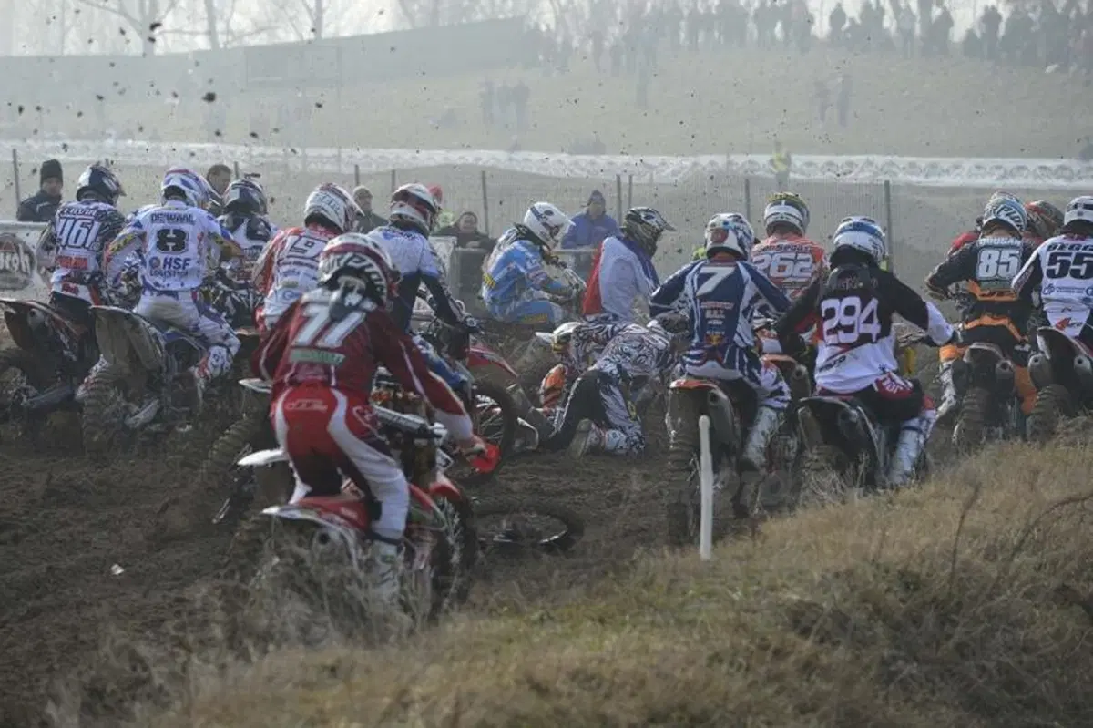 Le foto degli incidenti allo Starcross (34)