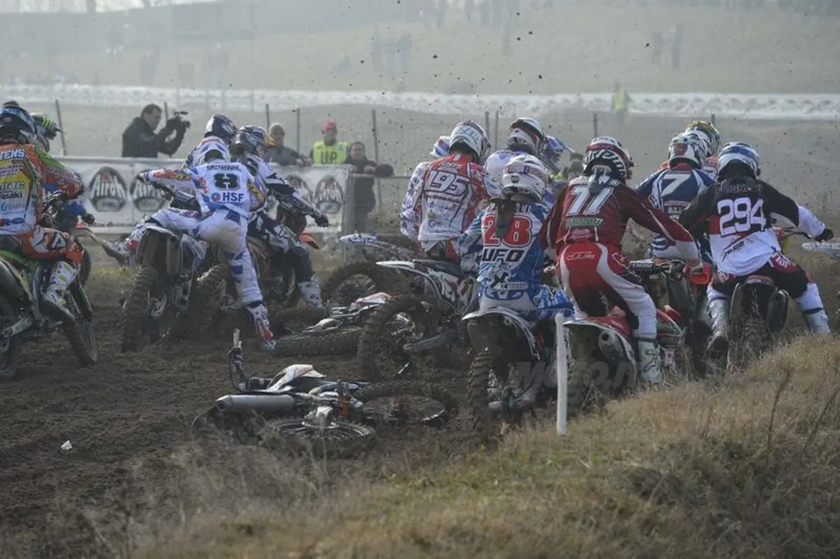 Le foto degli incidenti allo Starcross (41)