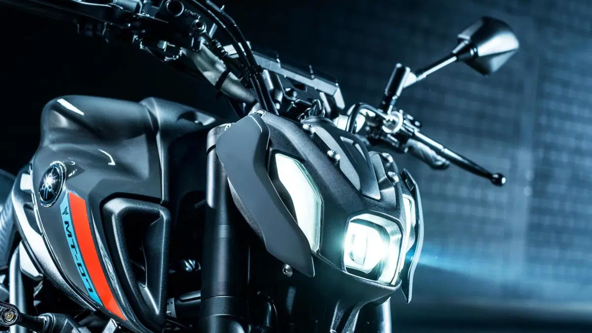 Nuova Yamaha MT-07 2021. Foto, dati e prezzi (6)
