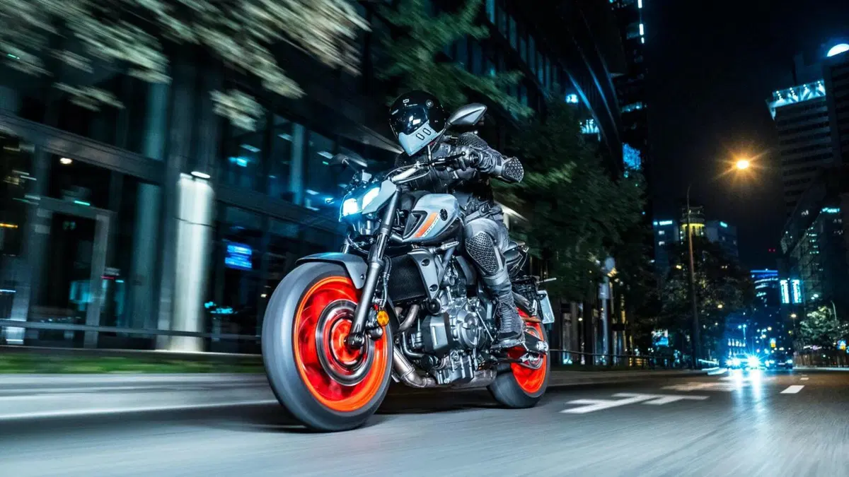 Nuova Yamaha MT-07 2021. Foto, dati e prezzi