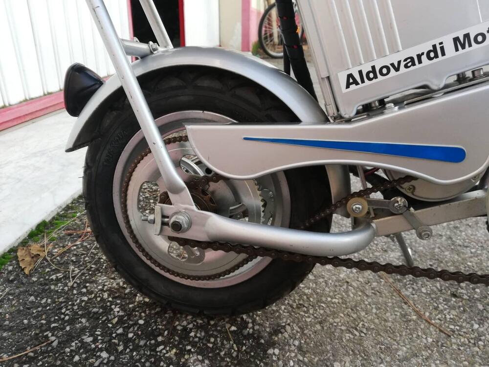 Mini E-Bike Pieghevole Altra marca (4)