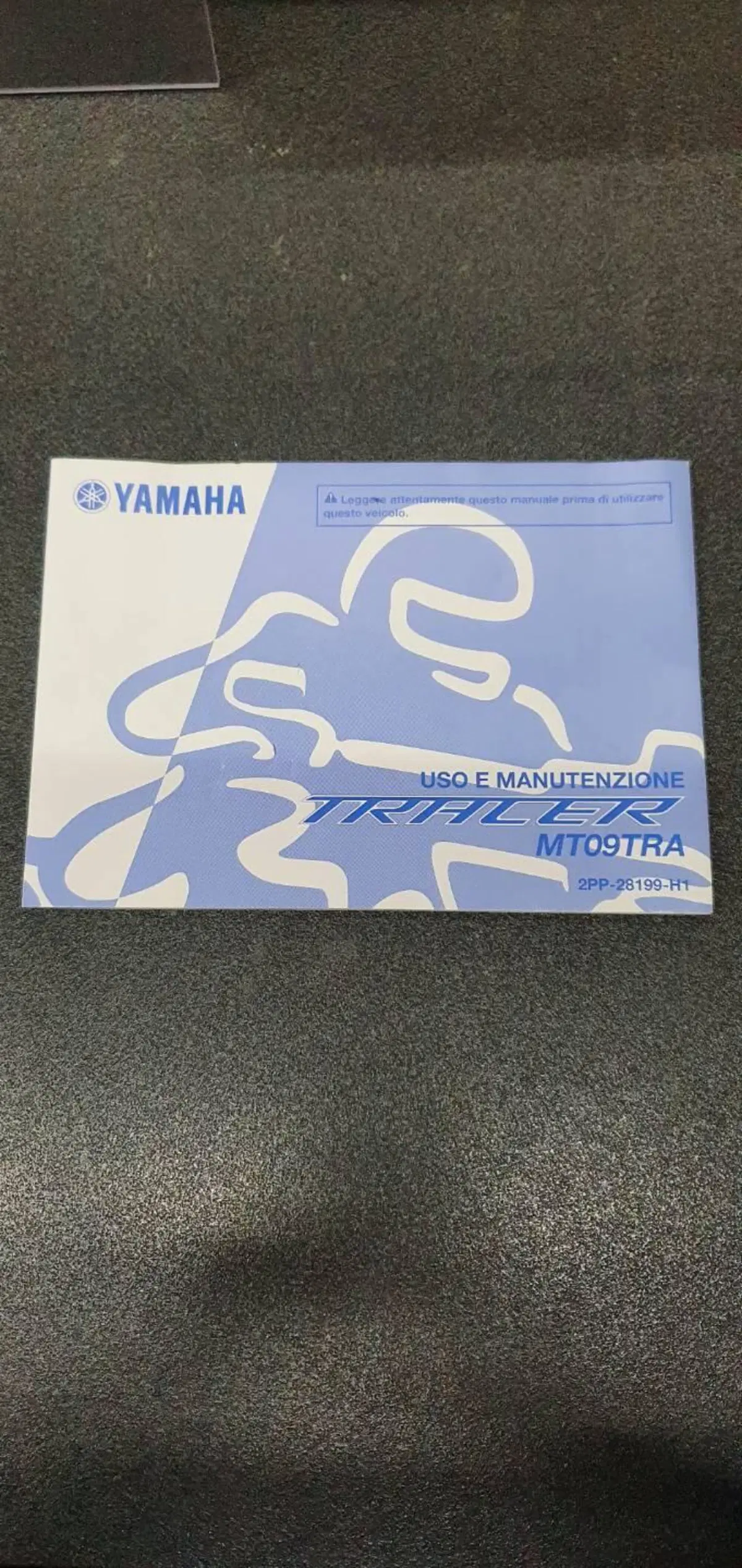 USO E MANUTENZIONE MANUALE YAMAHA TRACER 900