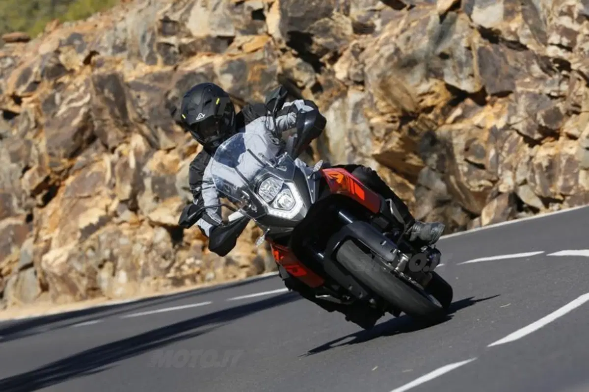 KTM 1190 Adventure   (6)
