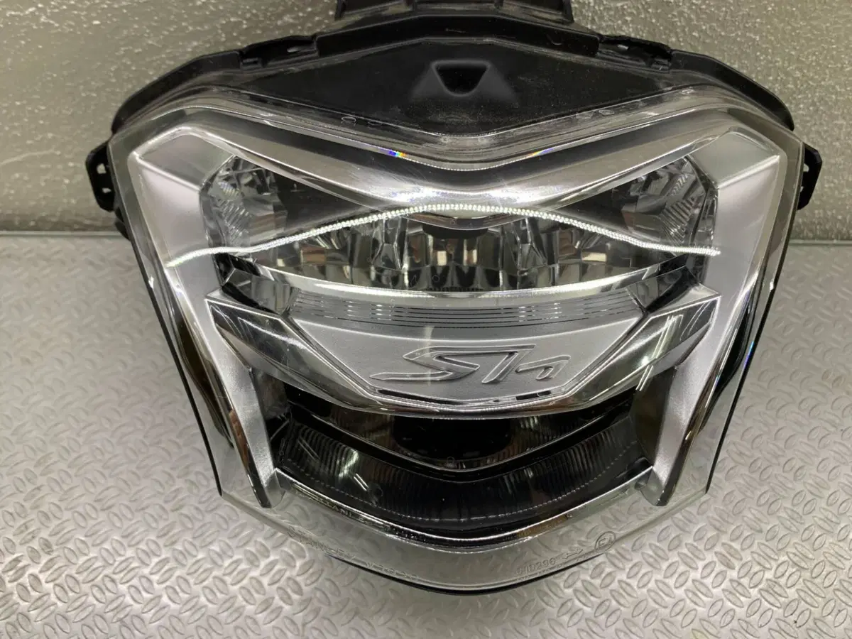FARO FANALE ORIGINALE HONDA SH 125-150 2017-19 (3)