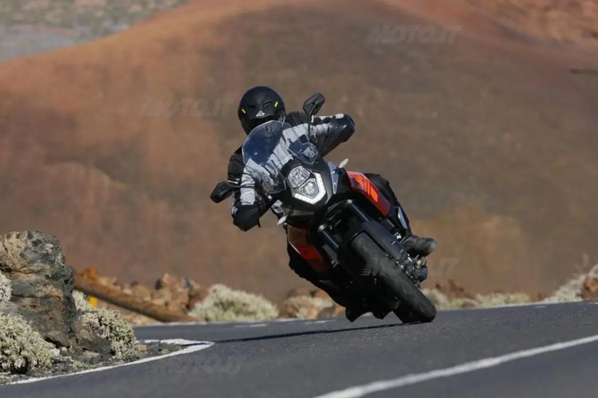 KTM 1190 Adventure   (18)