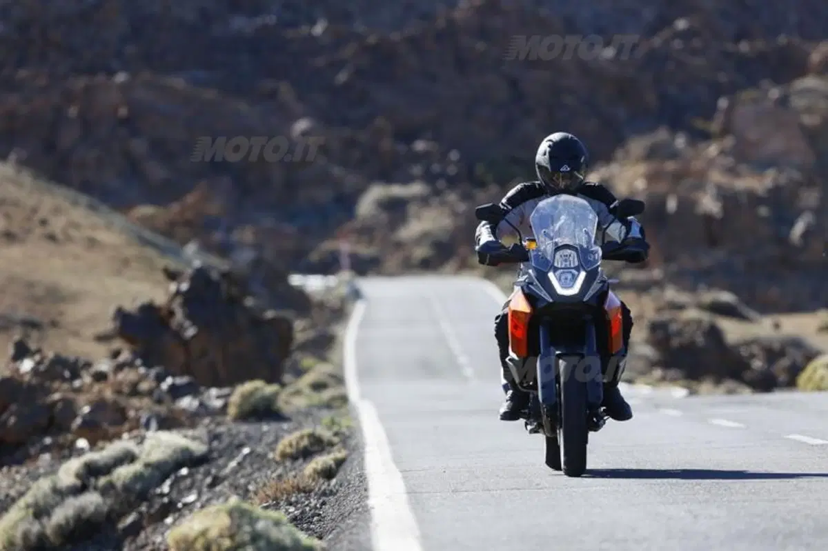 KTM 1190 Adventure   (20)