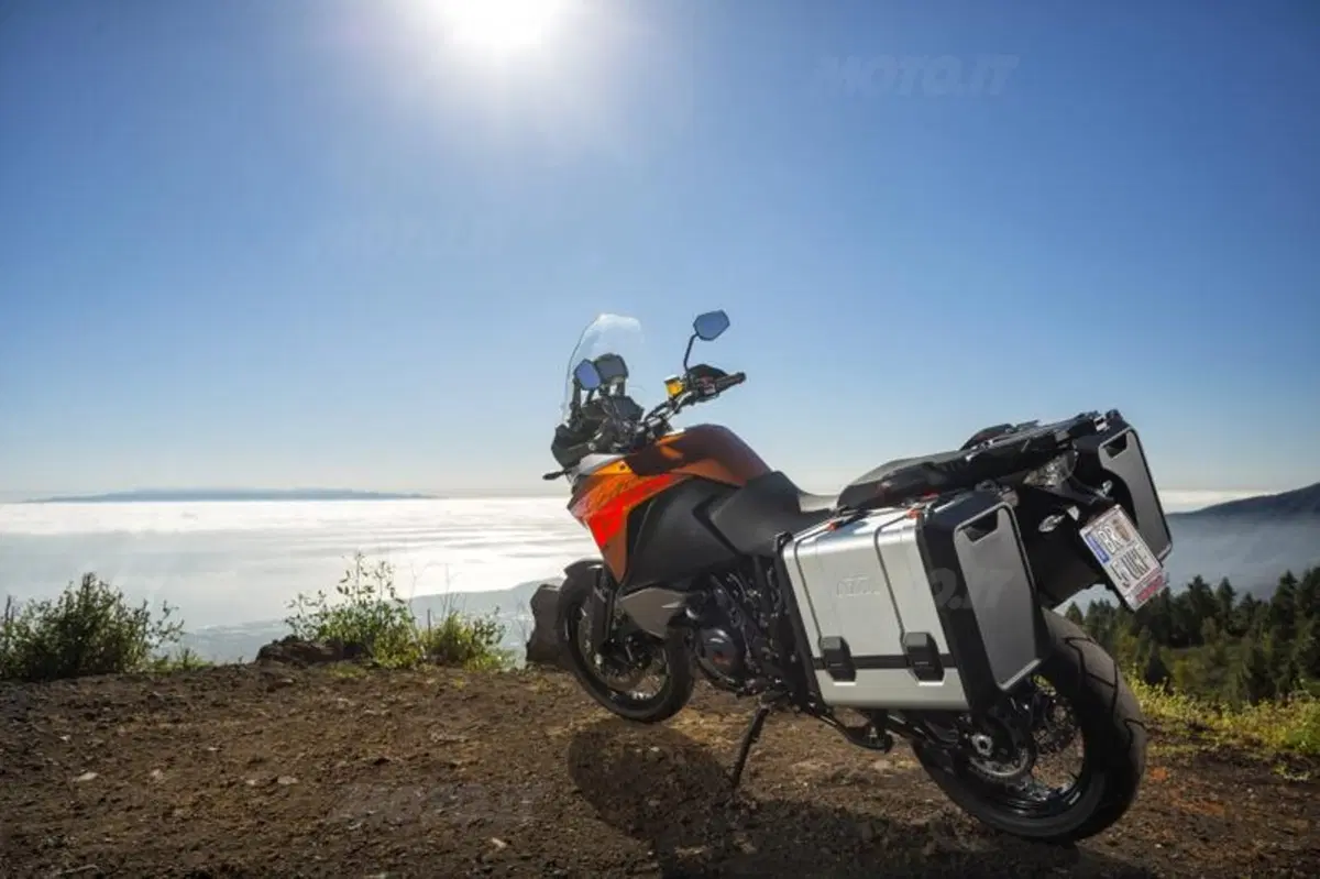 KTM 1190 Adventure   (22)