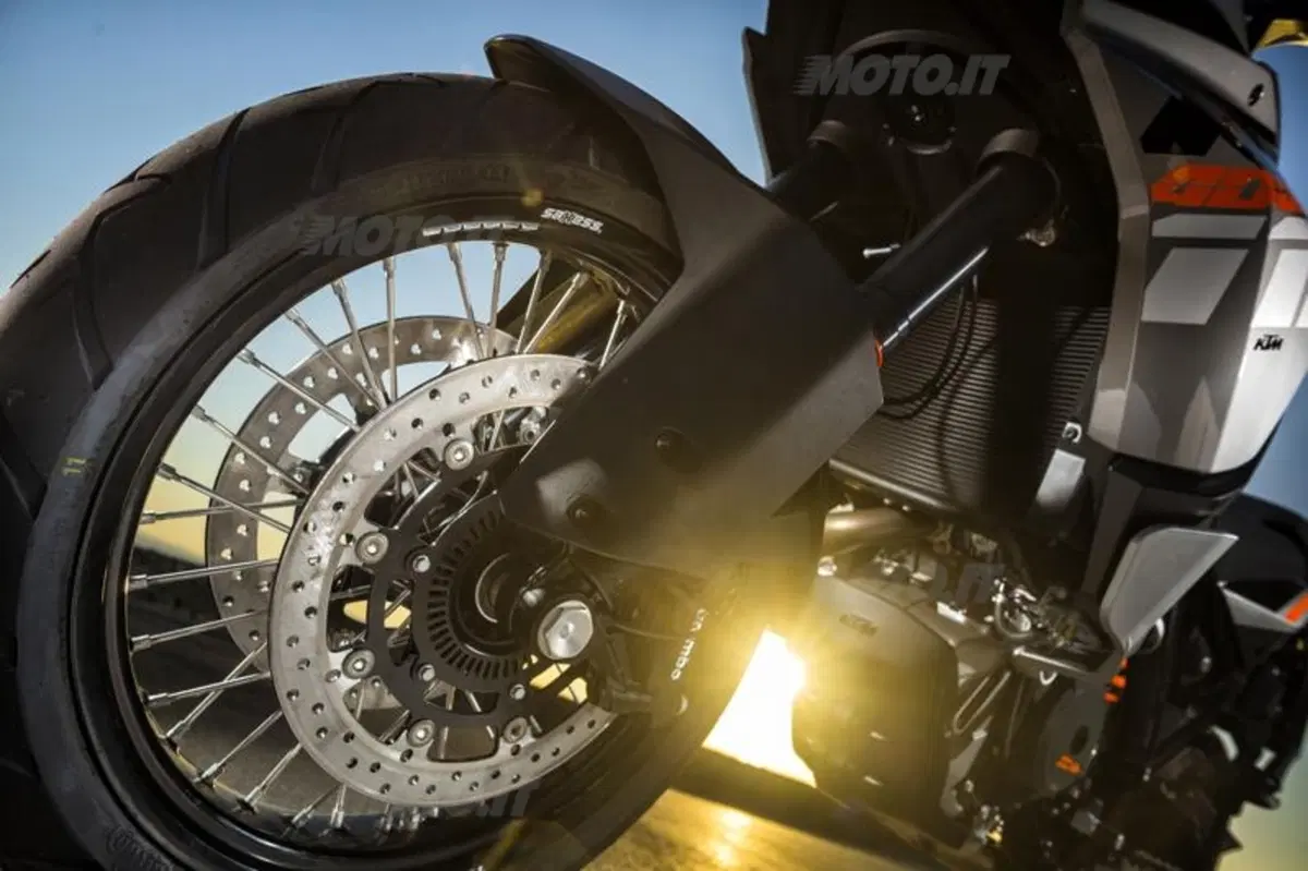 KTM 1190 Adventure   (37)