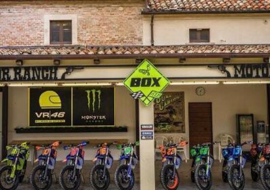 Mentre i piloti spagnoli provano ad organizzarsi, al Ranch di Tavullia sono arrivate le nuove moto