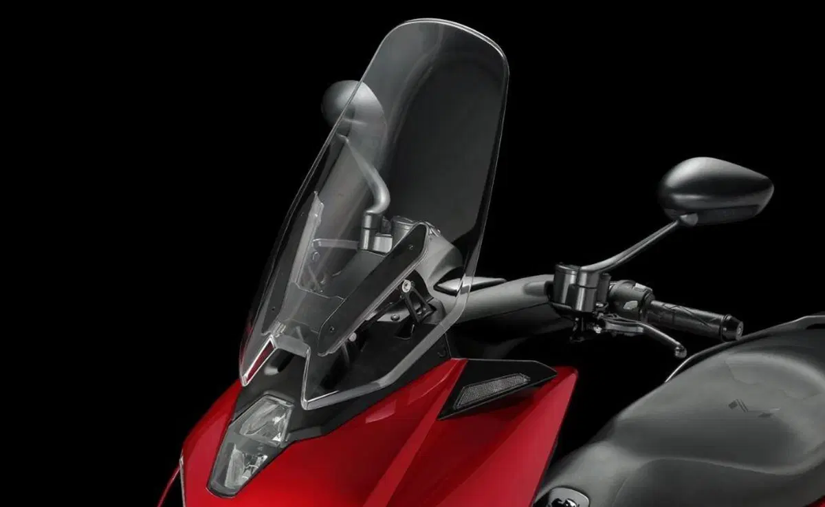 Nuovo Zontes M 310, scooter competitivo (2)