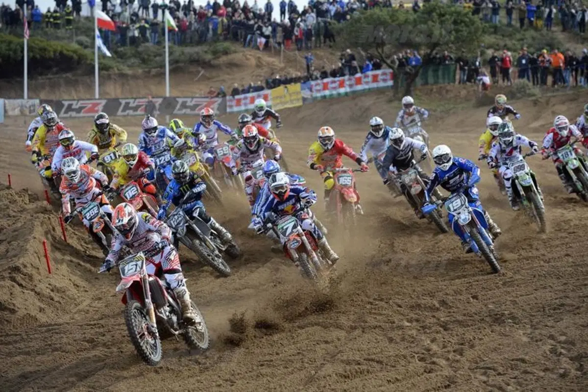 Internazionali d'Italia di Motocross. Cairoli regala spettacolo in Sardegna (9)