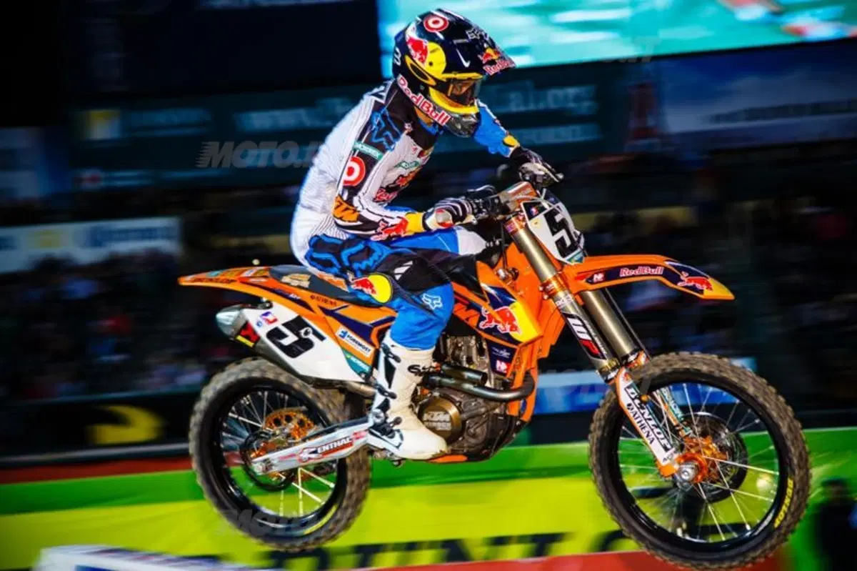 Storica doppietta KTM nel Supercross con Dungey e Roczen (2)