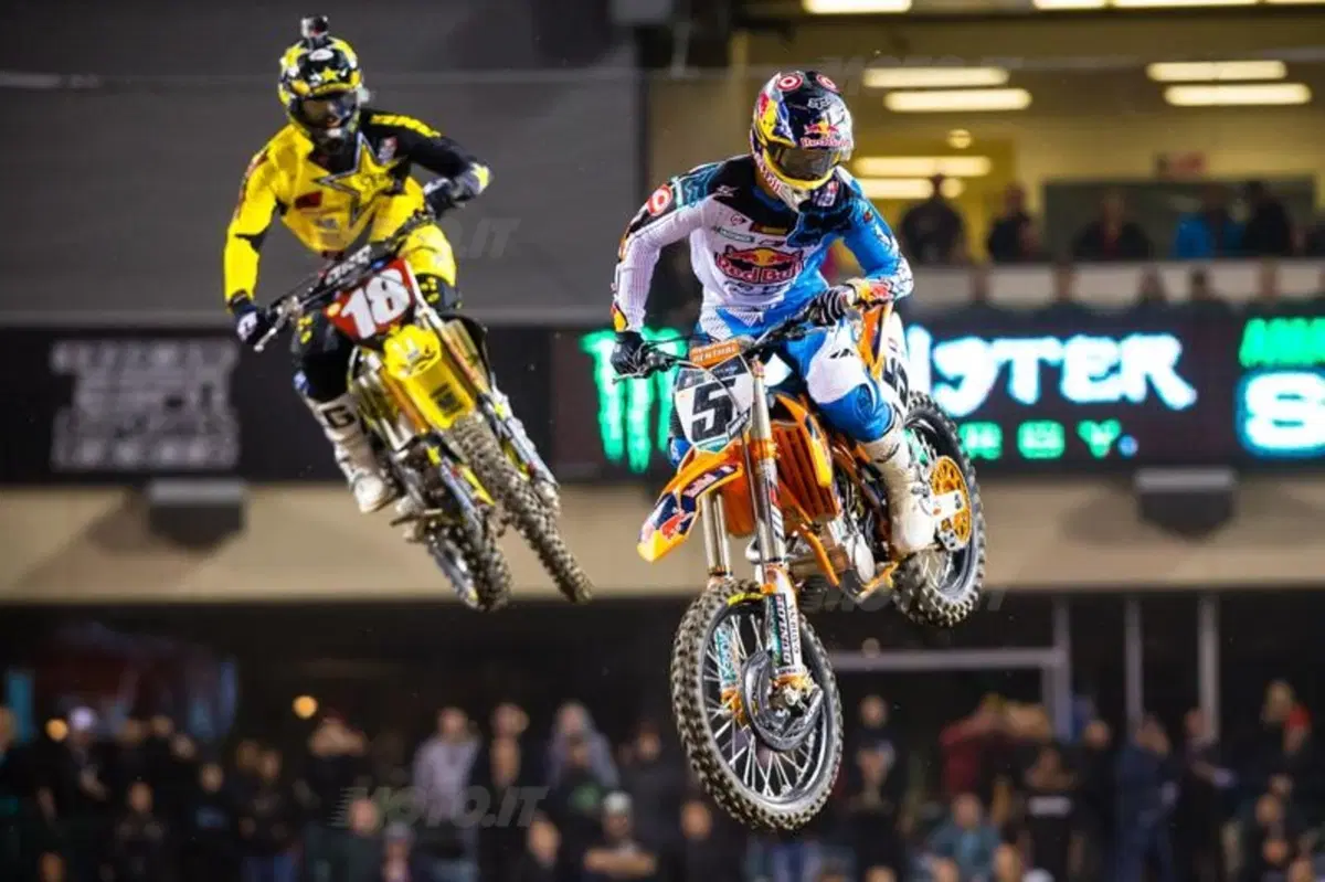 Storica doppietta KTM nel Supercross con Dungey e Roczen (5)
