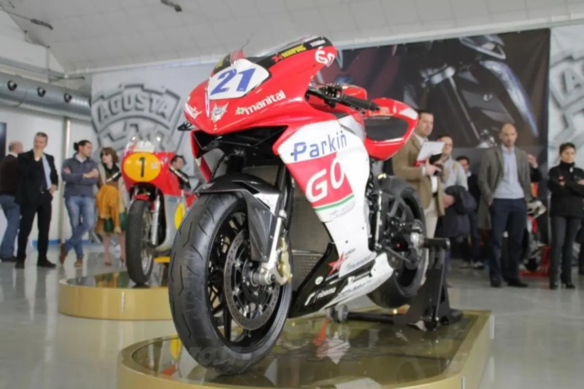 Giovanni Castiglioni: “Riporto MV Agusta in pista per realizzare il sogno di mio padre” (6)
