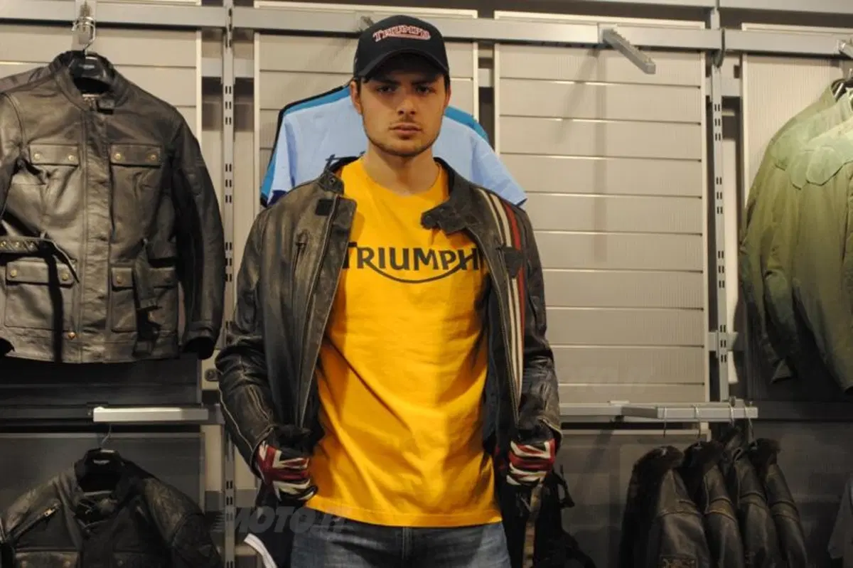 Triumph presenta la collezione abbigliamento e accessori SS13 (2)