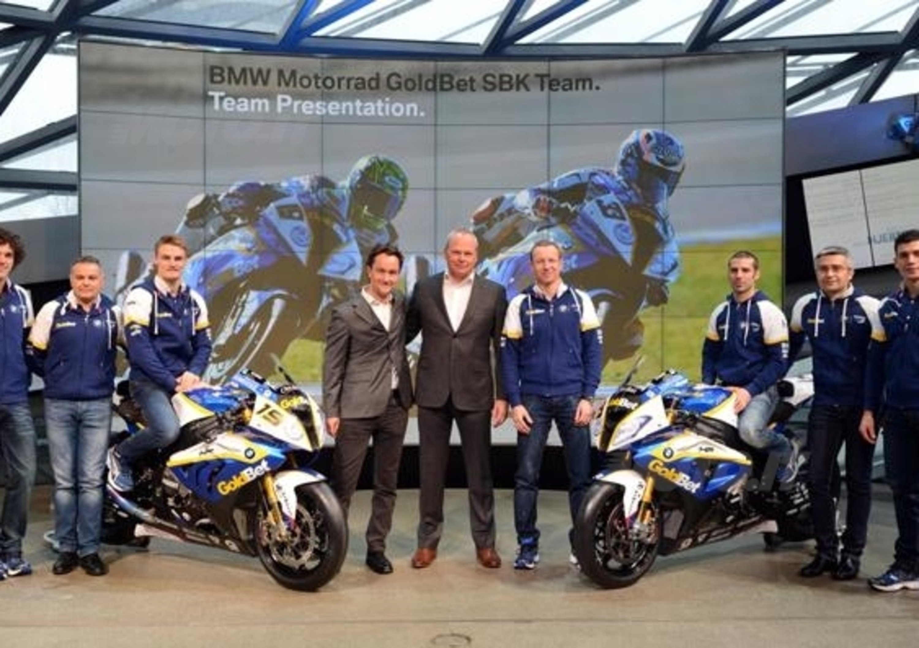 Presentato a Monaco il BMW Motorrad GoldBet SBK Team