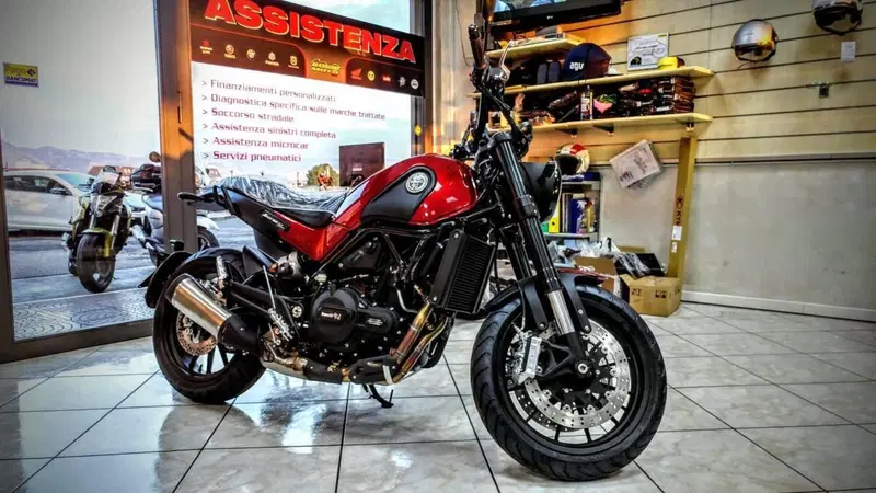 Benelli Leoncino 500 Trail (2021 - 26) (3)