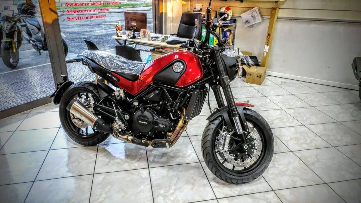 Benelli Leoncino 500 Trail (2021 - 26) (4)