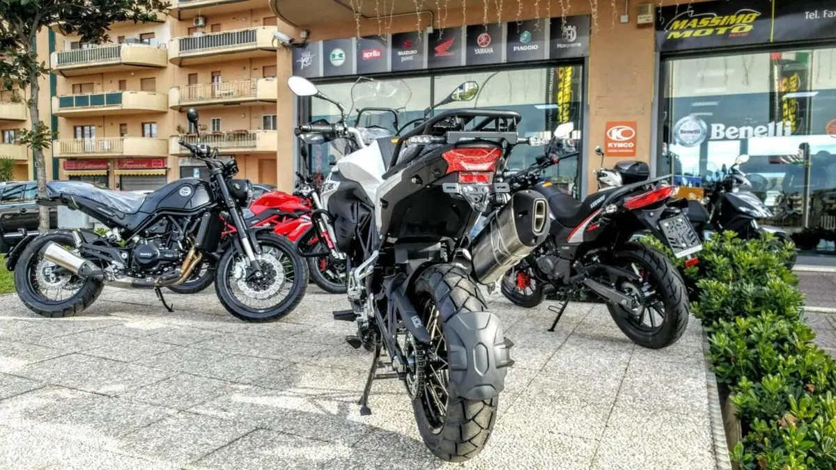 Benelli Leoncino 500 Trail (2021 - 26) (17)