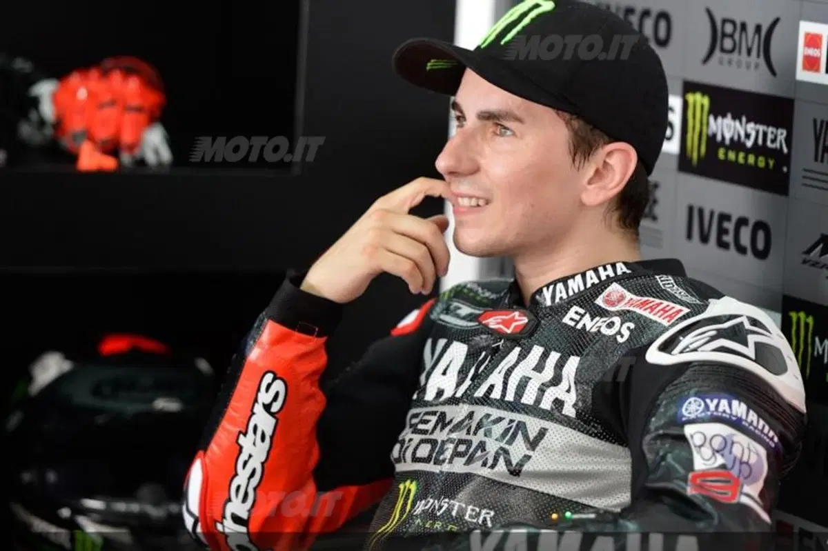 Test MotoGP Sepang. 3° giorno. 1° Pedrosa, cade Marquez. Rossi 3° (40)