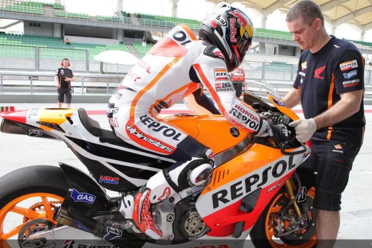 Test MotoGP Sepang. 3° giorno. 1° Pedrosa, cade Marquez. Rossi 3° (64)