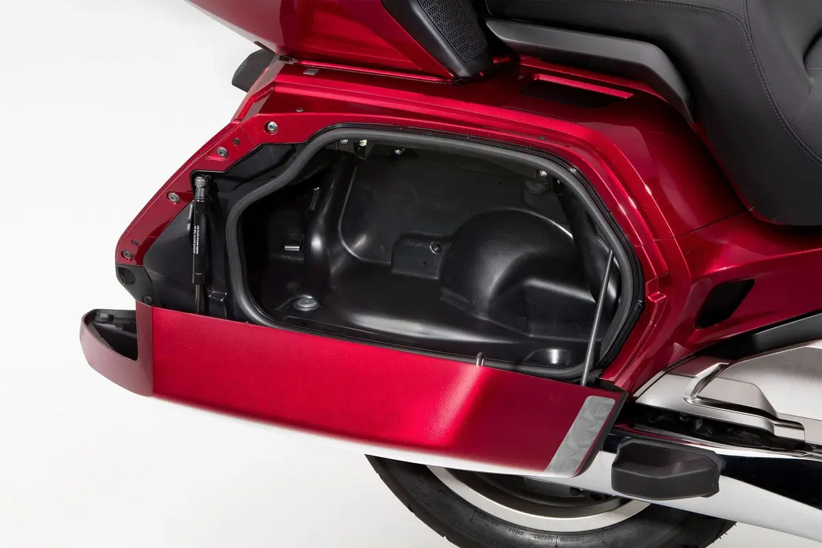 Honda GL 1800 GL 1800 Gold Wing Tour DCT (2021) (7)