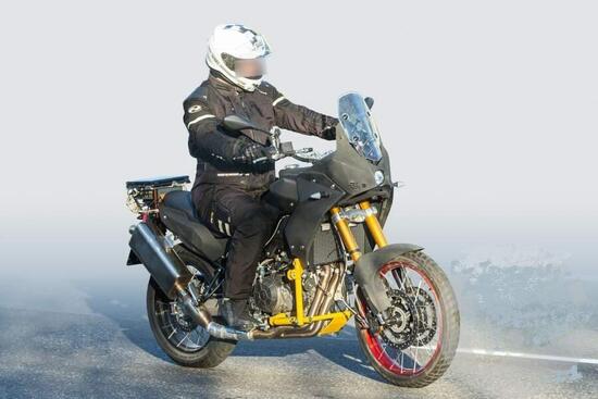 Aprilia Tuareg 660, eccola nei test