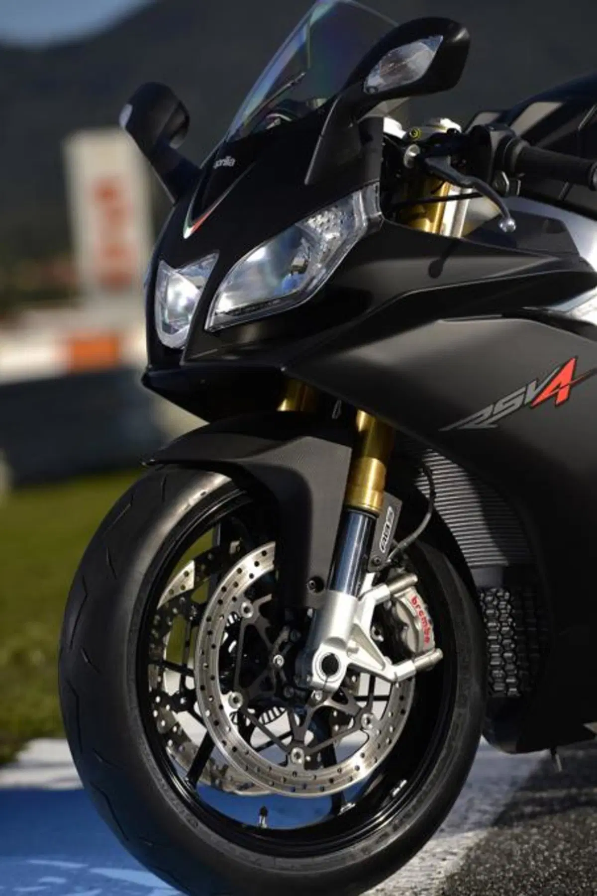 Aprilia RSV4 2013 aPRC ABS (52)