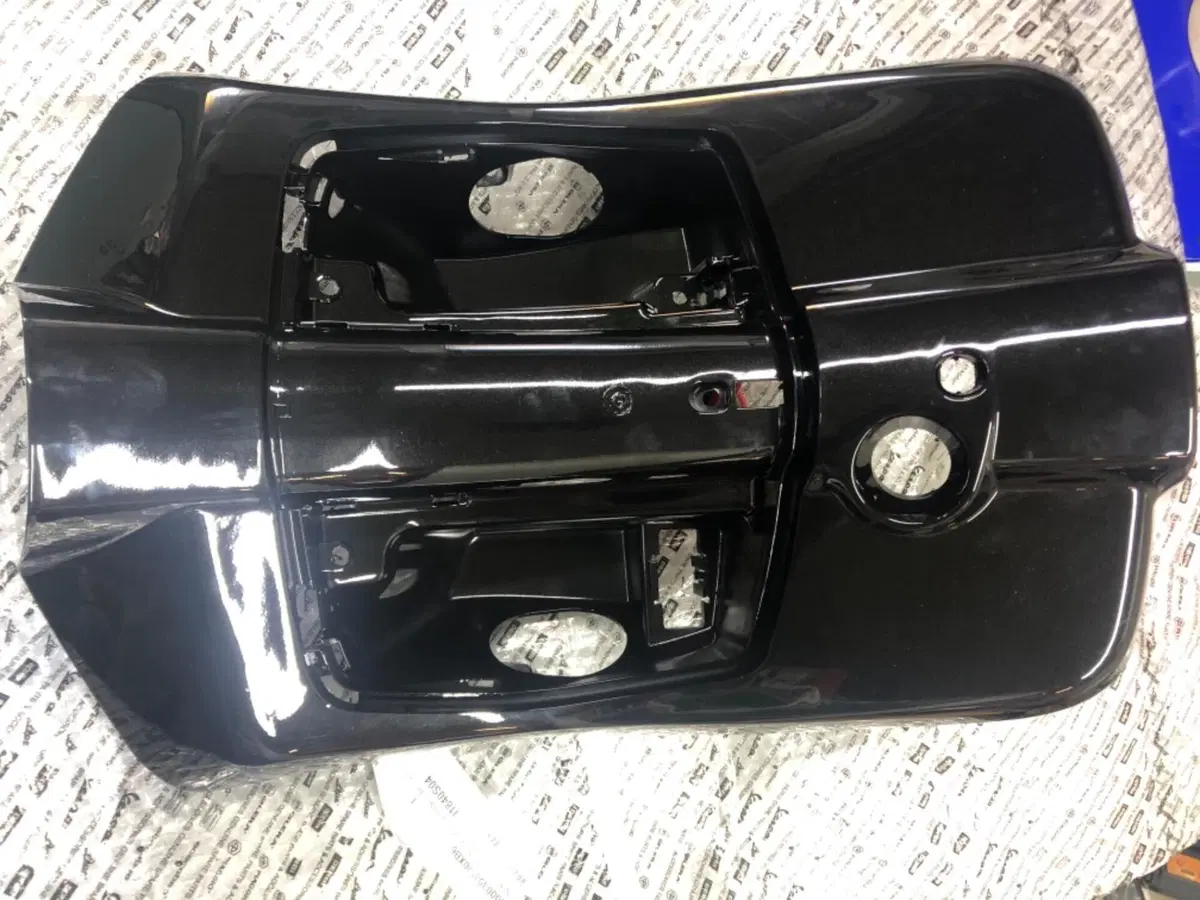 Bauletto anteriore Piaggio (2)