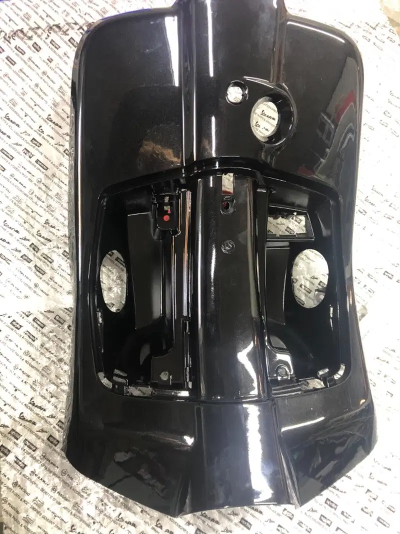 Bauletto anteriore Piaggio (3)