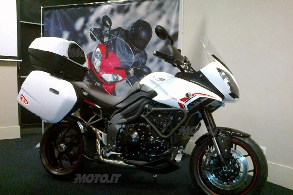 Triumph Tiger Sport. Svelato il prezzo. Intervista a Simon Warburton (2)