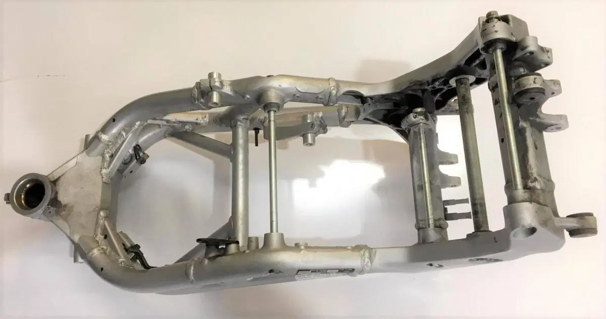Telaio Suzuki SV 650 1999 2000 2001 2002 con docum (3)