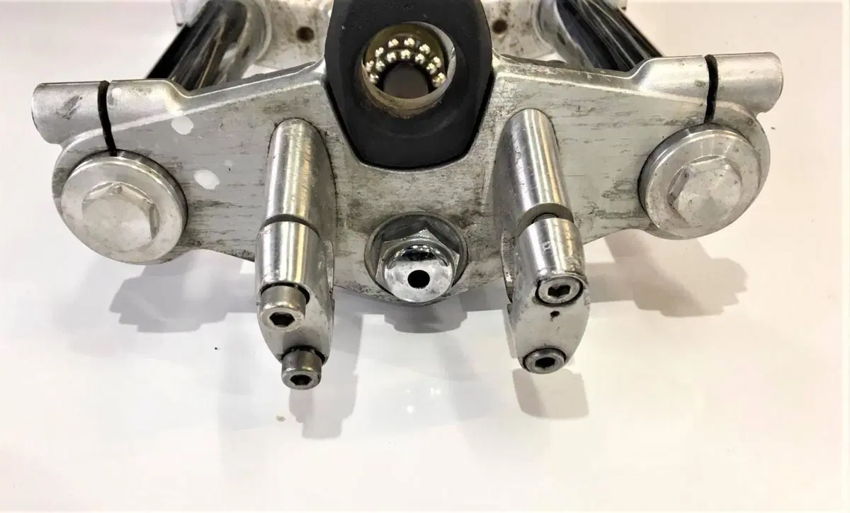 Steli Canne Forcella Suzuki SV 650 (9)