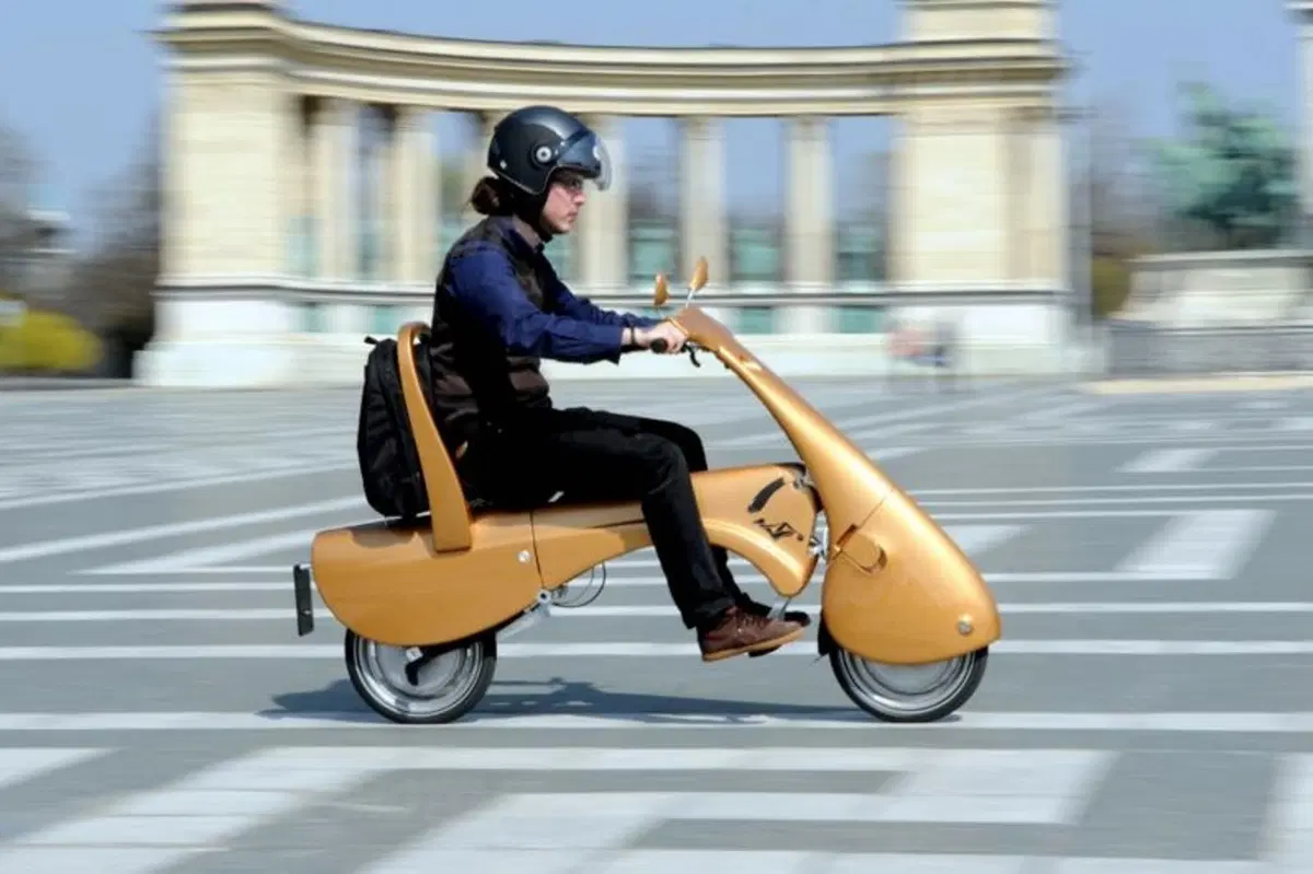 Moveo: lo scooter elettrico pieghevole (9)