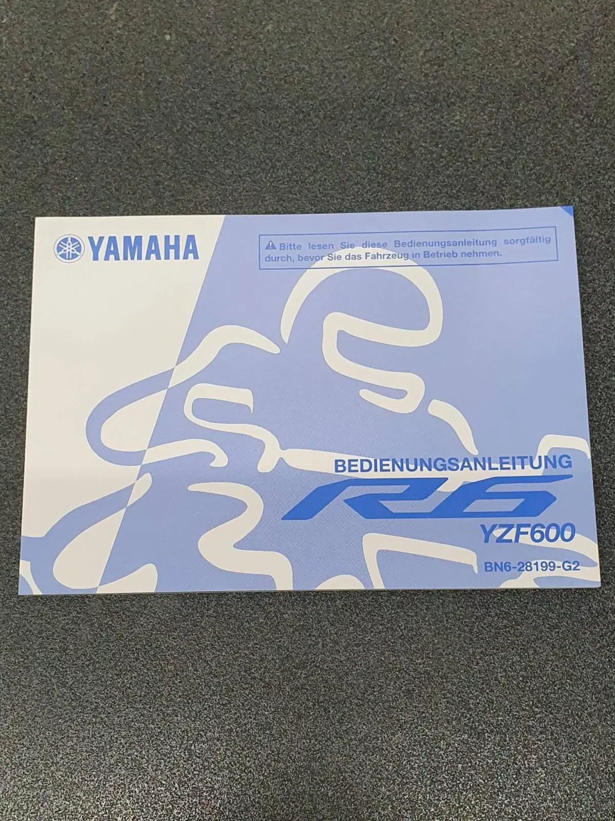 USO E MANUTENZIONE MANUALE YAMAHA R6 600 IN TEDESC