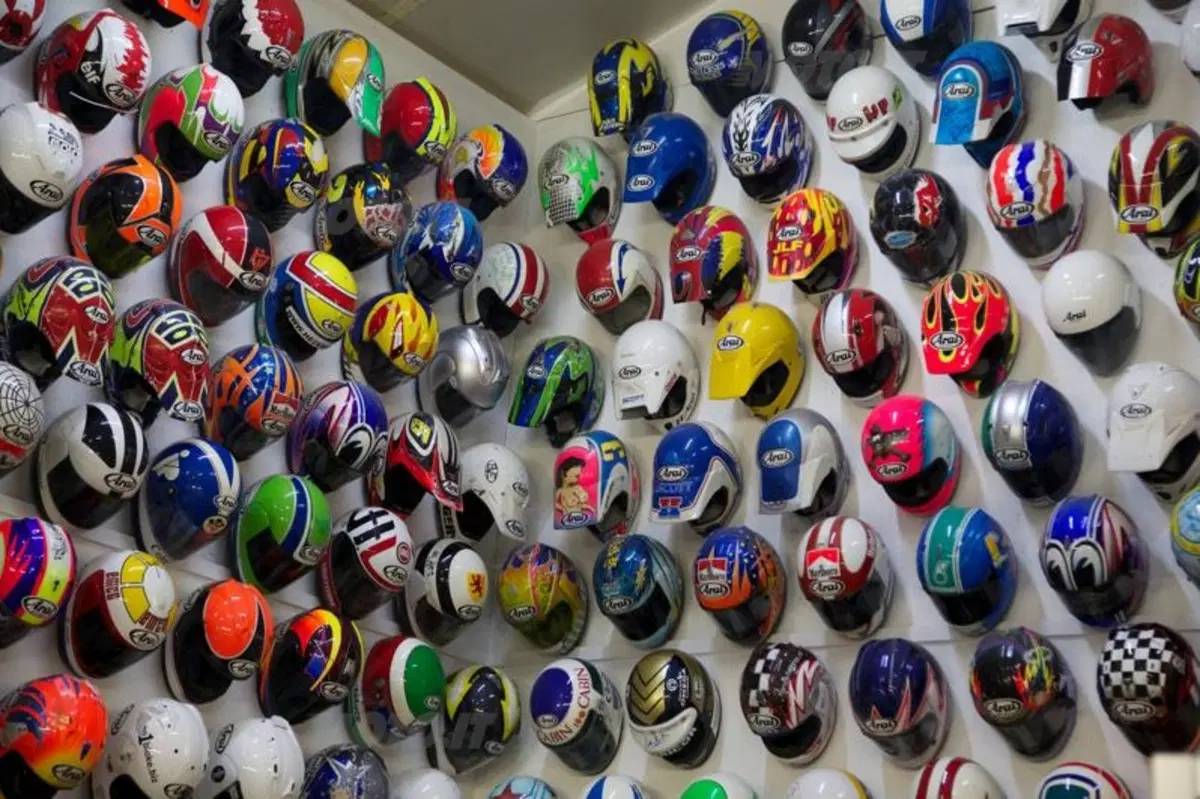 Akito Arai: "Facciamo caschi da motociclisti per motociclisti" (6)
