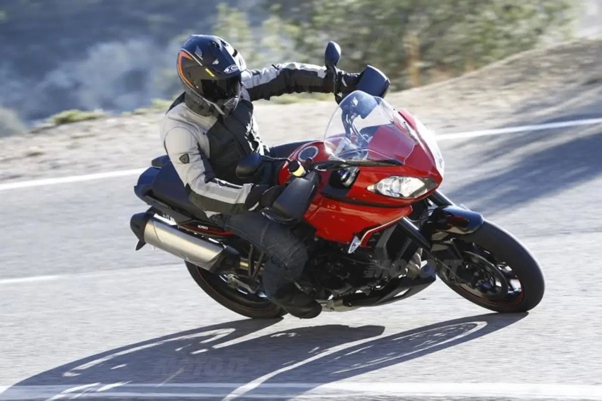 Triumph Tiger Sport 2013  (5)