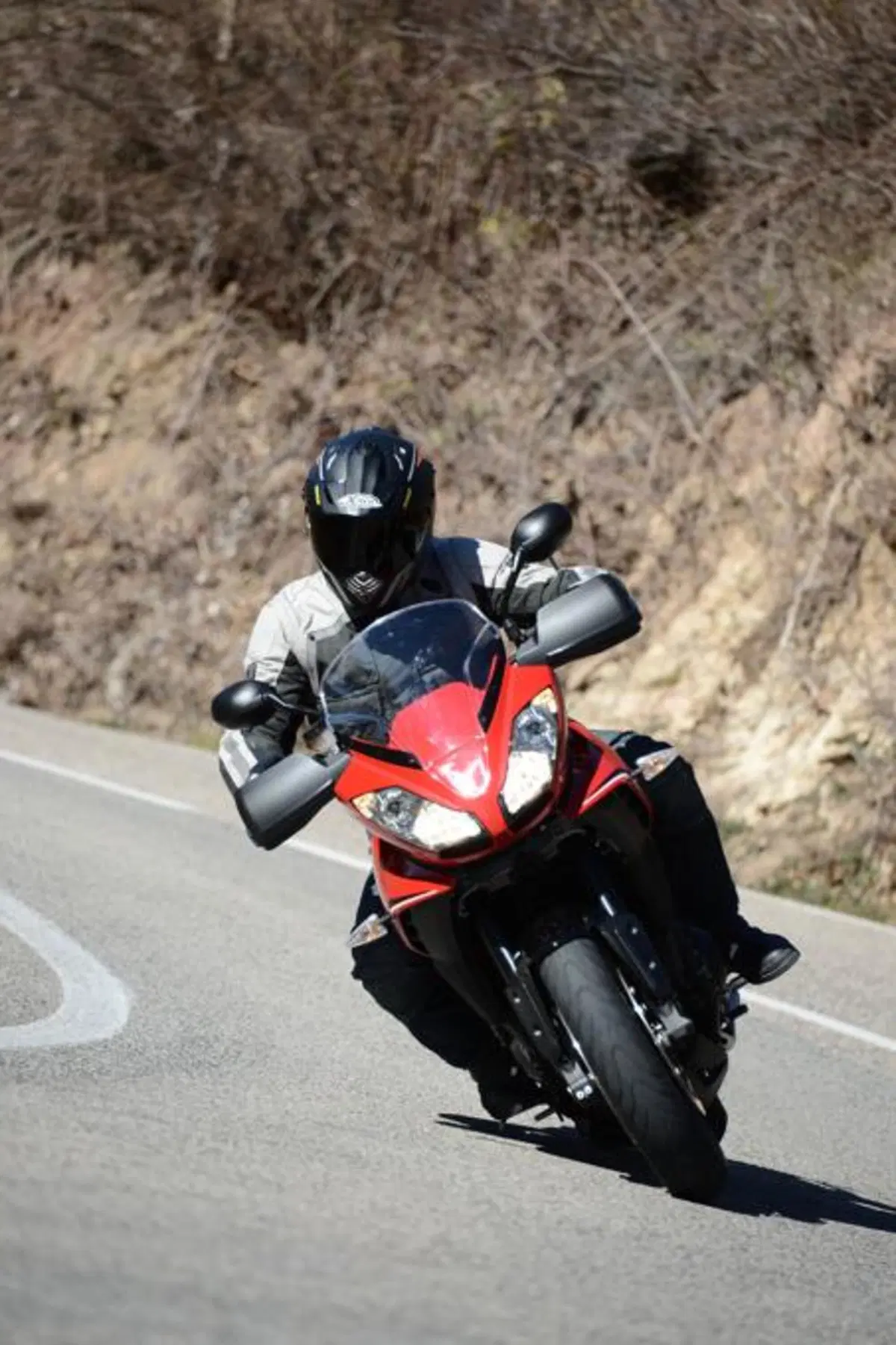 Triumph Tiger Sport 2013  (8)