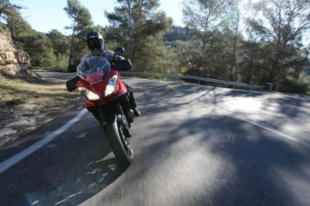 Triumph Tiger Sport 2013  (14)