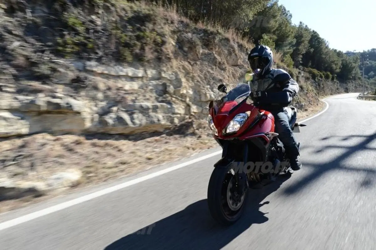 Triumph Tiger Sport 2013  (15)