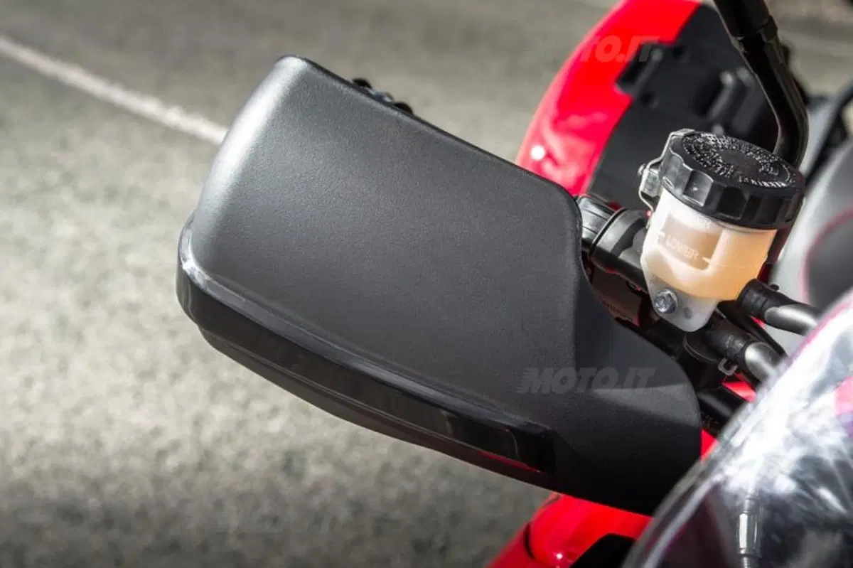Triumph Tiger Sport 2013  (47)