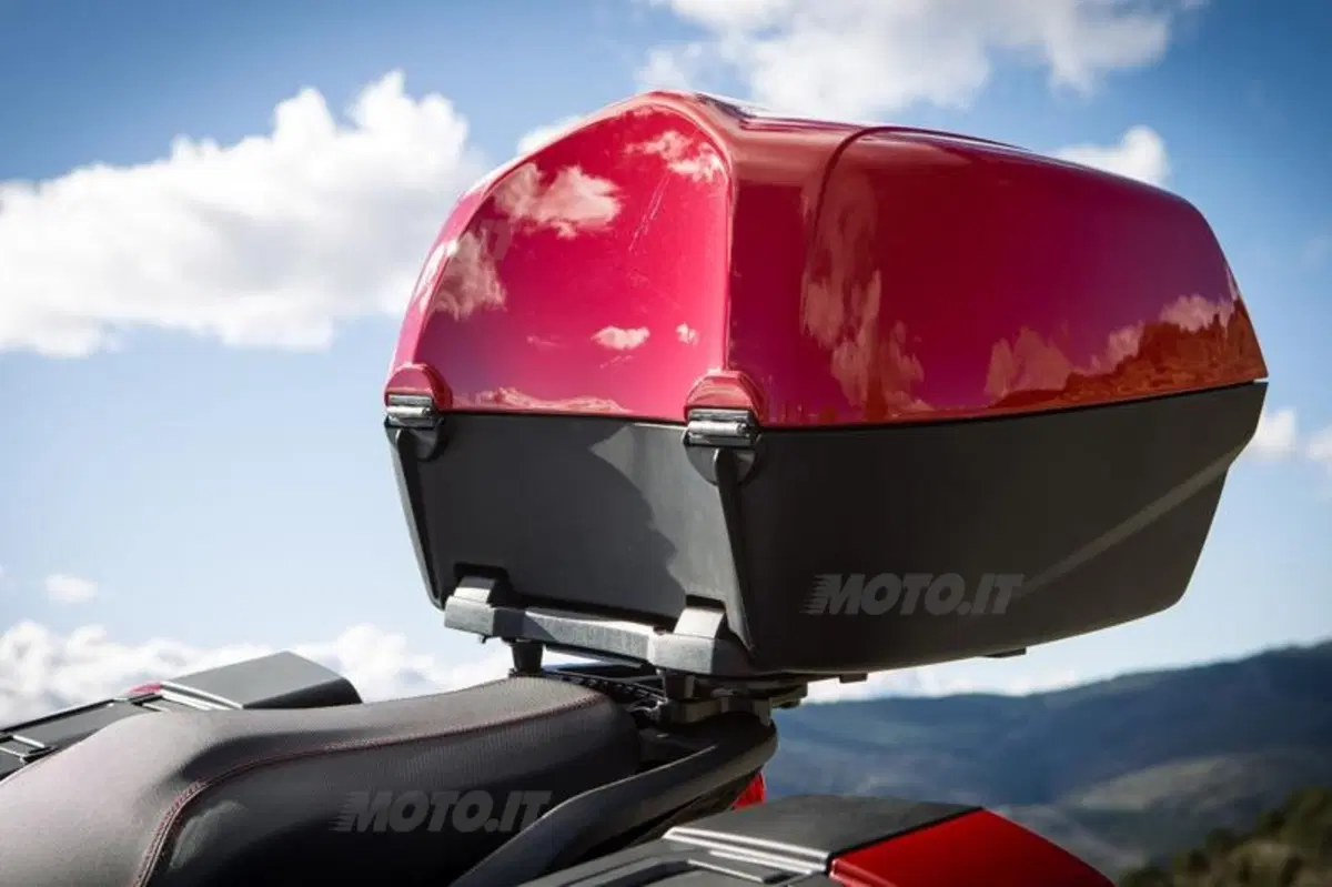 Triumph Tiger Sport 2013  (48)