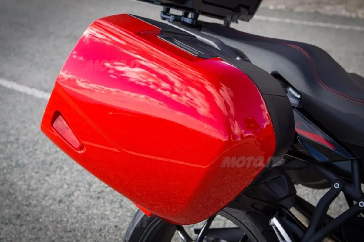 Triumph Tiger Sport 2013  (50)