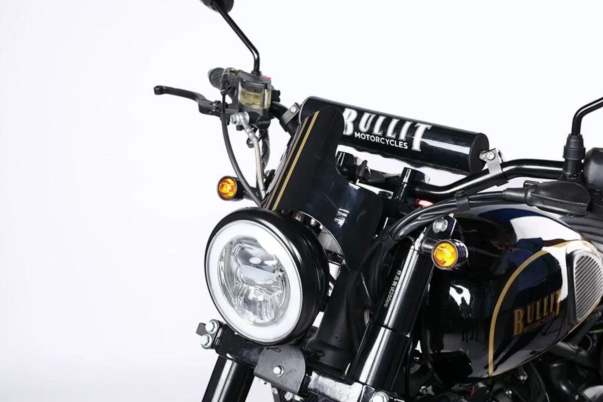 Bullit Hero 250, nuova piccola Scrambler