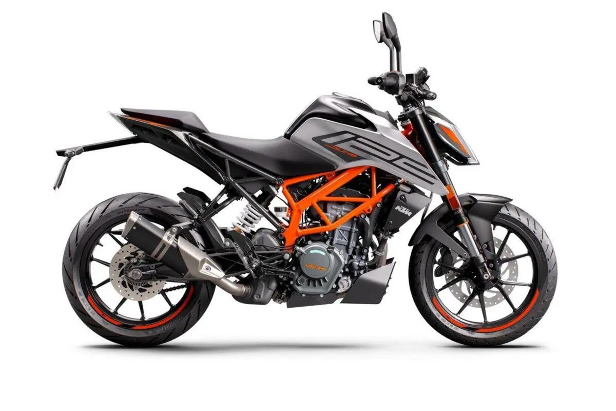 KTM 125 Duke e 390 Duke. Gli aggiornamenti per il 2021