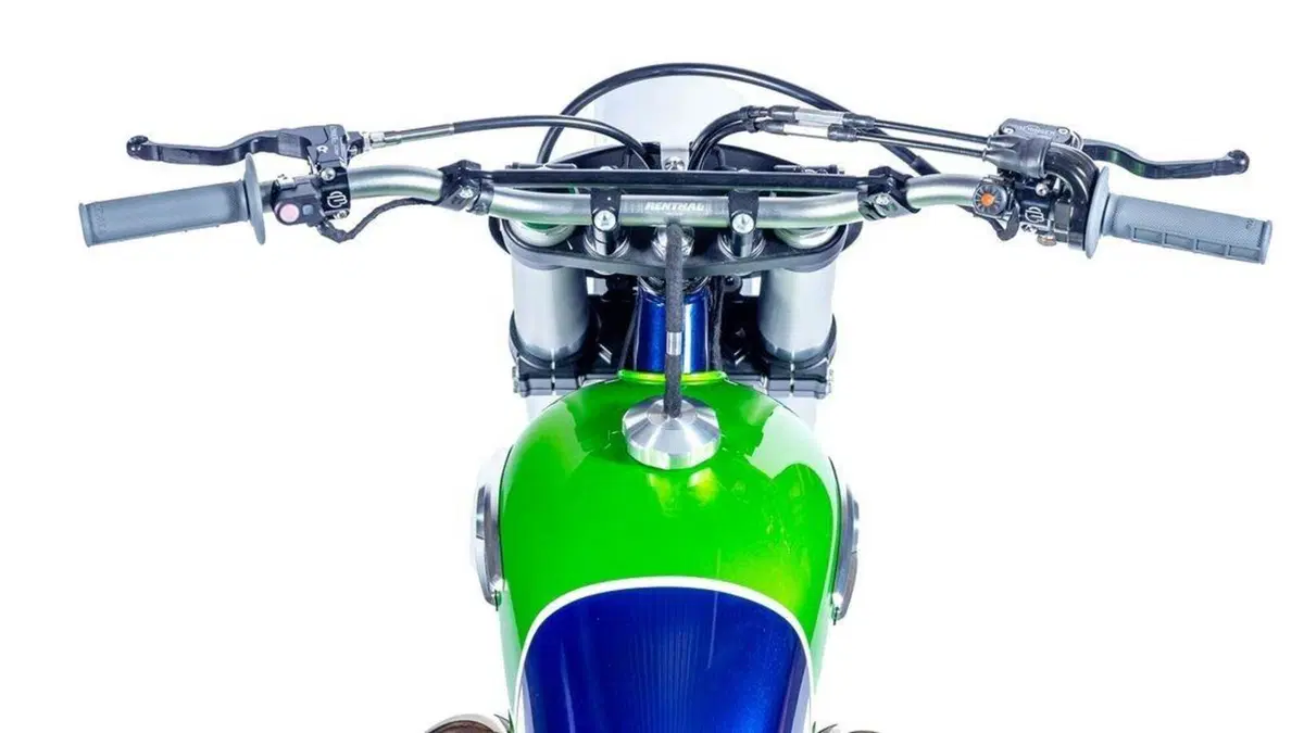 Kawasaki W800 cross, da MRS Oficina (7)