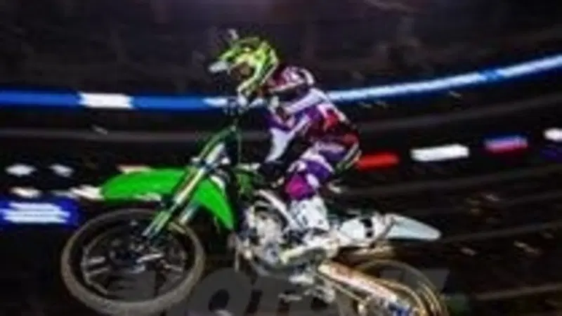 Supercross Dallas: terza stagionale per Villopoto, 250 East a Wilson