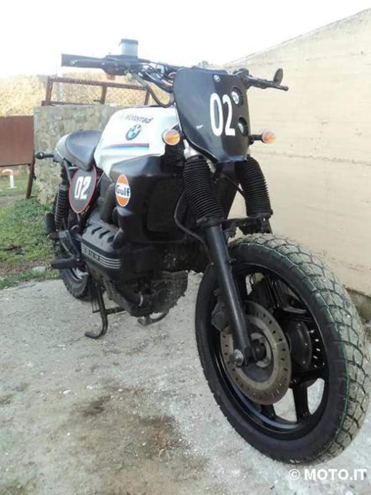 Le strane di Moto.it: BMW K75 Scrambler